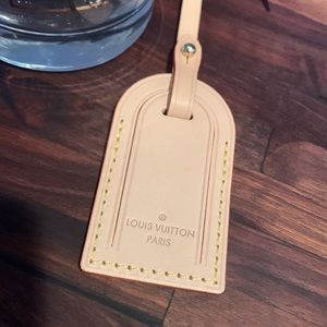 Louis Vuitton LV Luggage Tag